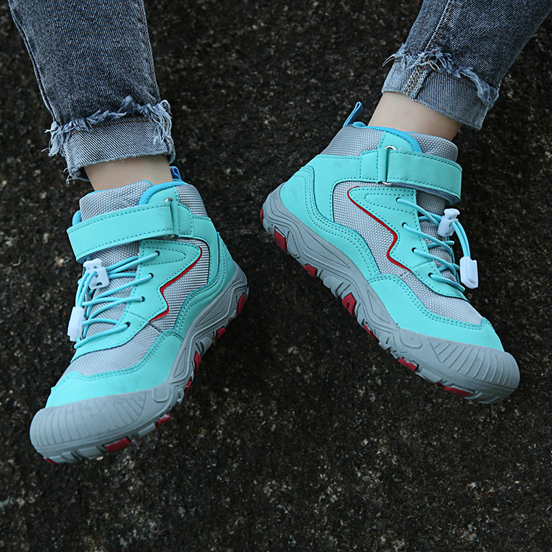 Outdoor anti slip Hiking Shoes - Outdoor Adventure Girl のレビューと価格
