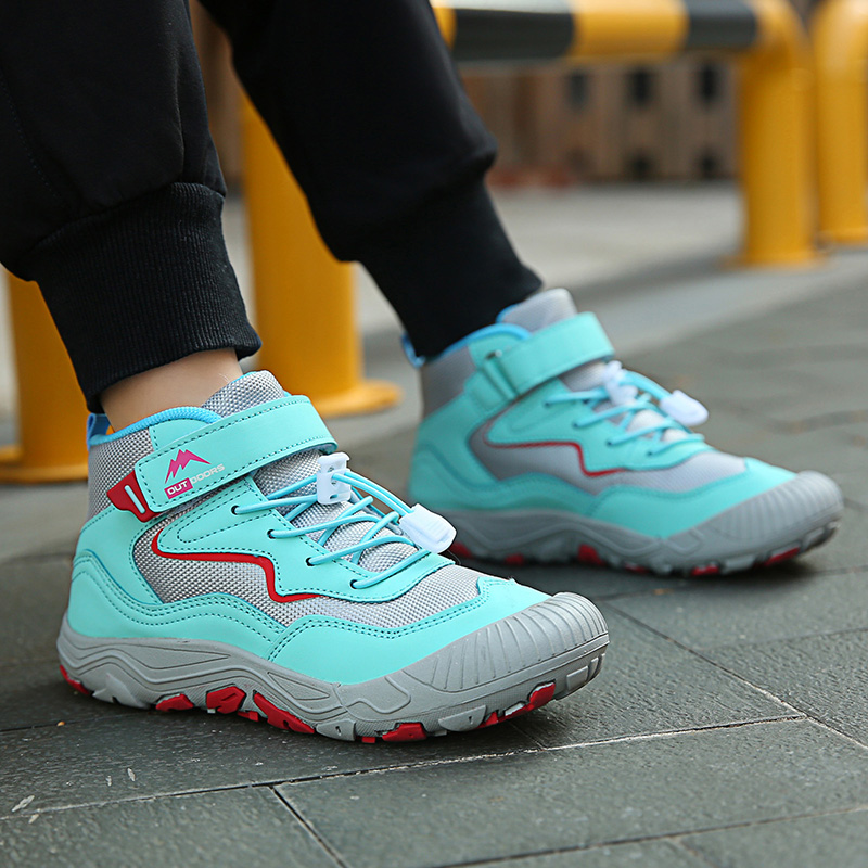Outdoor anti slip Hiking Shoes - Outdoor Adventure Girl のレビューと価格