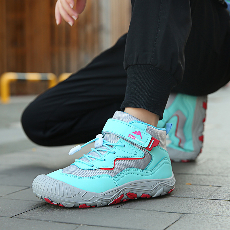 Outdoor anti slip Hiking Shoes - Outdoor Adventure Girl のレビューと価格